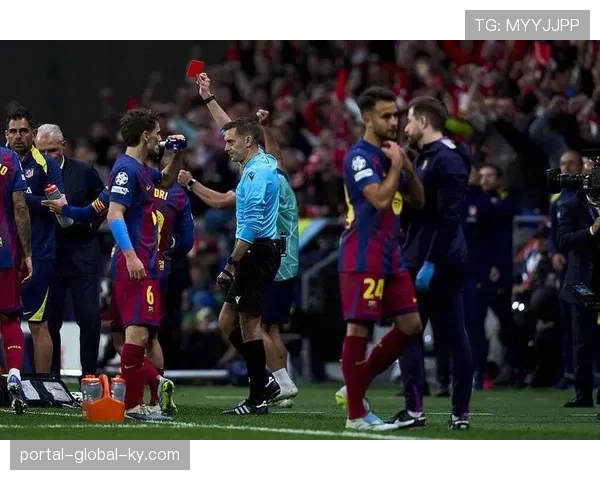 马竞防守落位严密 限制巴萨进攻空间效果显著